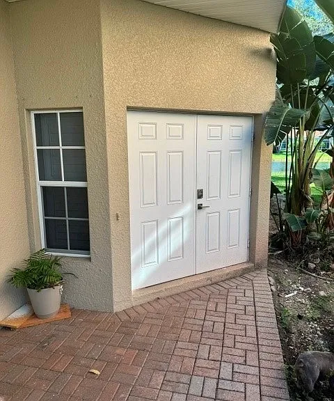 9139 Spring Mountain Way — Photo 4