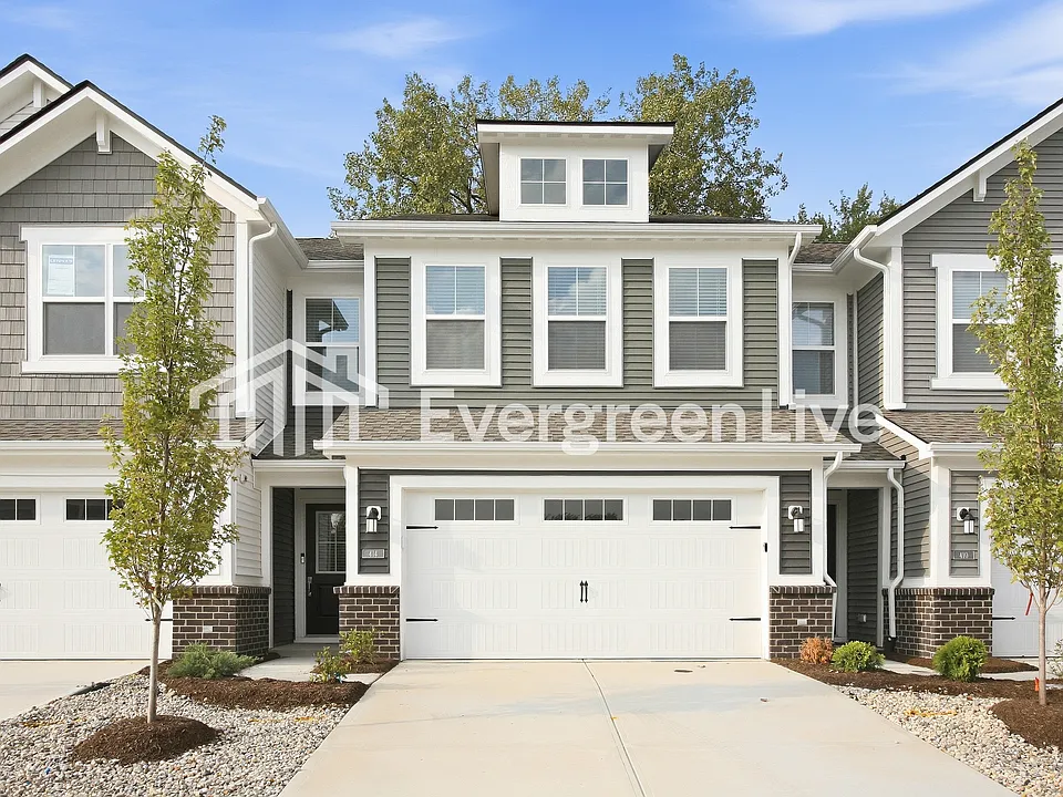 414 Monarch Ln