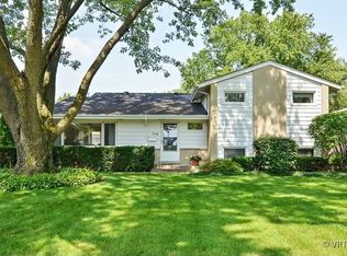 1118 Arbor Ln, Glenview, IL 60025