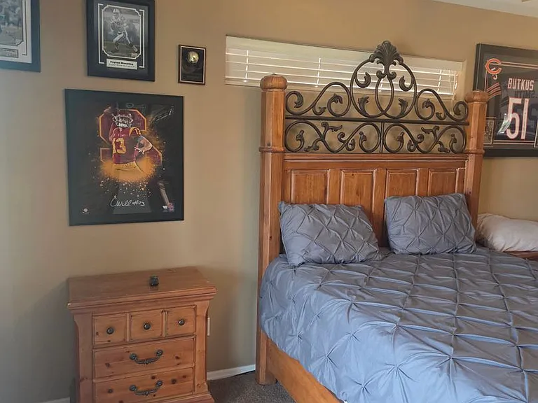 2121 E Desert Lakes Dr — Photo 21