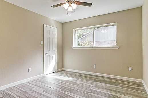 5th image of 6007 Darkwood Dr