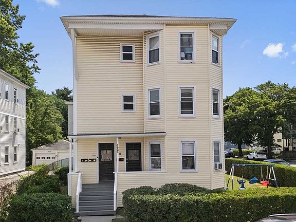4th image of 122 Dorchester St