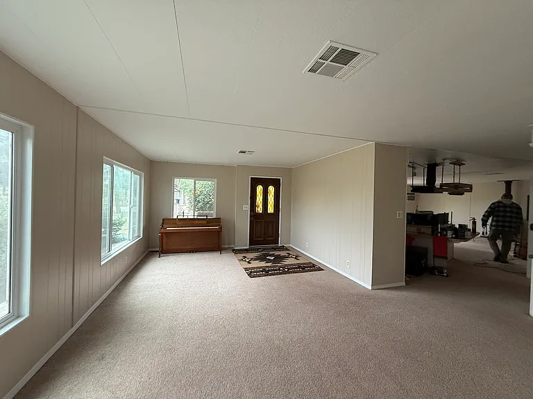 Fisher Dr — Photo 9