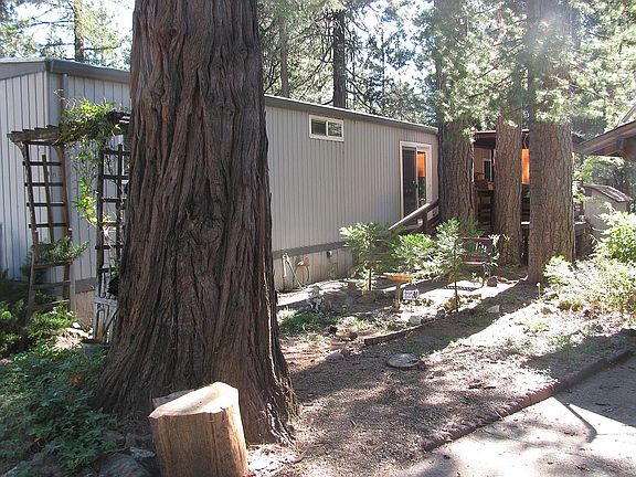 4th image of 16565 Prospect Pl #20