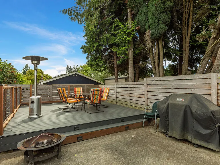 8626 13th Ave SW — Photo 39