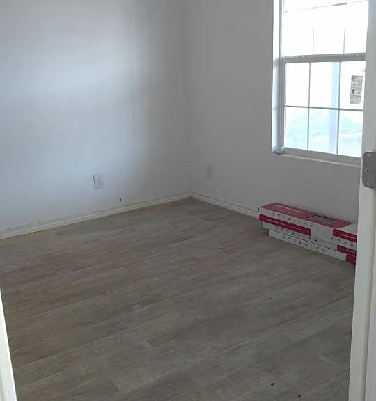 2112 Family Ln #A — Photo 2