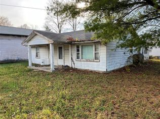 2131 N 700 W, Arlington, IN