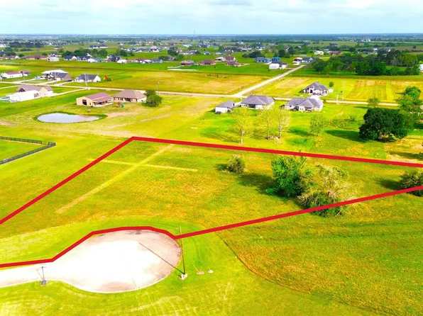 1243 Appaloosa Cir, Angleton, TX 77515