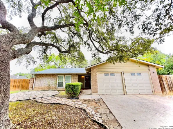 10445 COUNTRY BREEZE, San Antonio, TX 78240