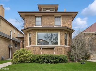 1105 N Harvey Ave, Oak Park, IL 60302