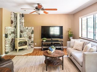 12290 Francis Dr, Grass Valley, CA 95949