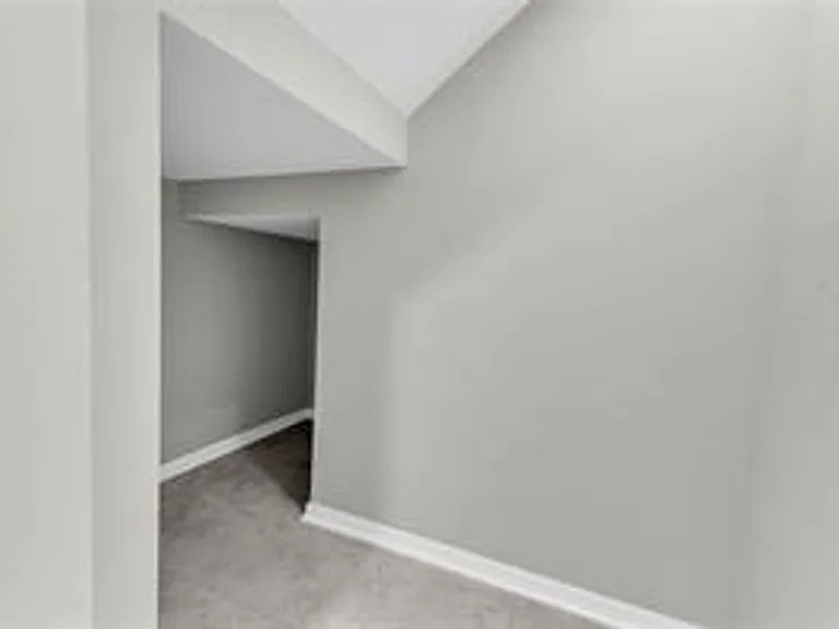 3137 Marine Grass Dr — Photo 14