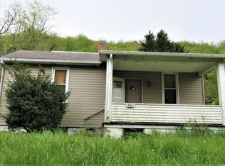 483 Blockhouse Run Rd, New Brighton, PA 15066