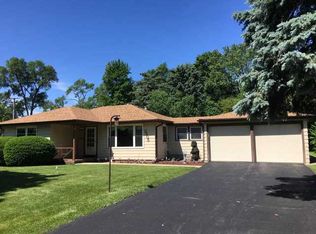 2505 Dove St, Rolling Meadows, IL 60008