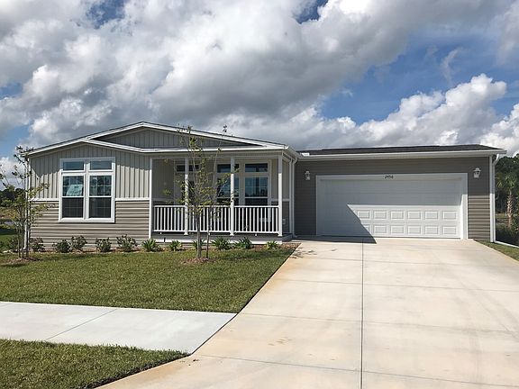 3rd image of 2456 Kimball Dr