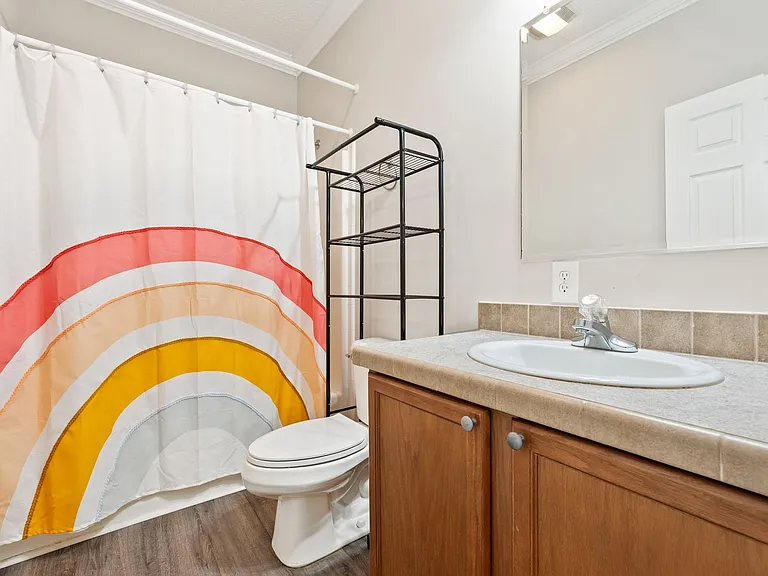 116 Justice St — Photo 15