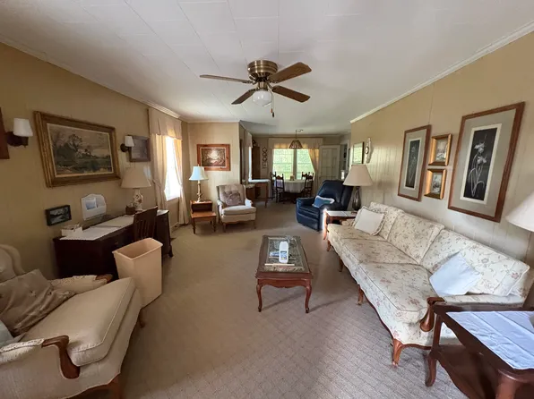 4391 Kelly Ave APT 1, Marianna, FL 32446