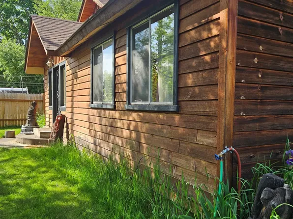 108 W 3rd Ave, Clark Fork, ID 83811