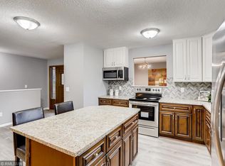 11032 27th Ave S, Burnsville, MN 55337