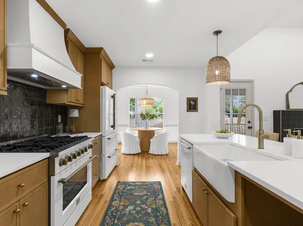 930 Billfish Ct, Charleston, SC 29412