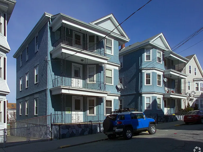 560 William St #1 — Photo 11