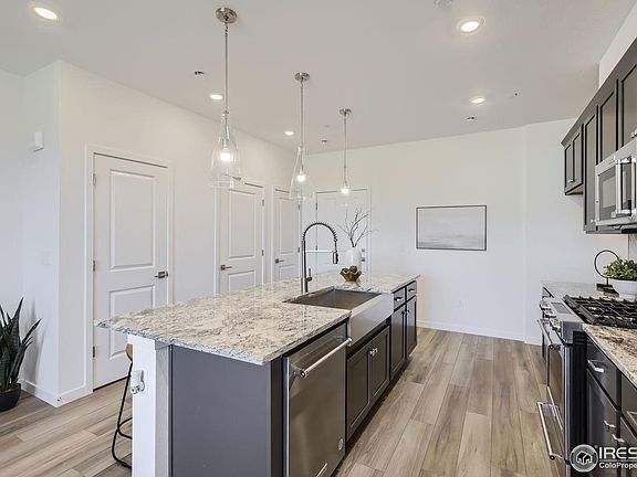 4th image of 2729 Bear Springs Cir