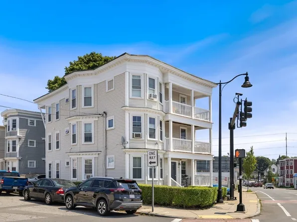 401 Cabot St APT 2, Beverly, MA 01915