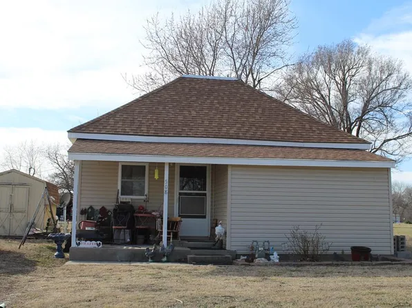 508 S McKinley Ave, La Harpe, KS 66751