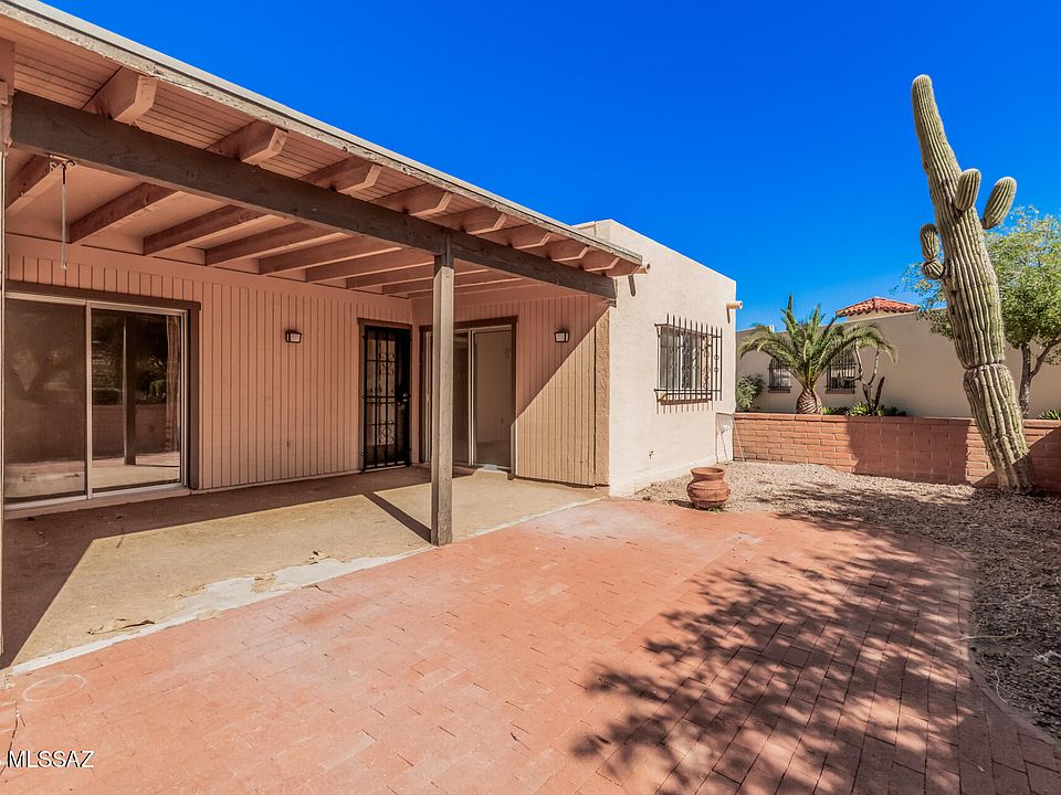 1st image of 1409 W Calle Mendoza