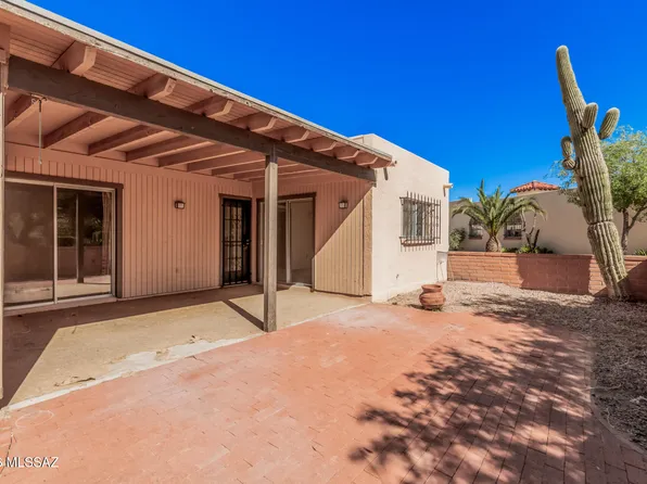 1409 W Calle Mendoza, Green Valley, AZ 85622