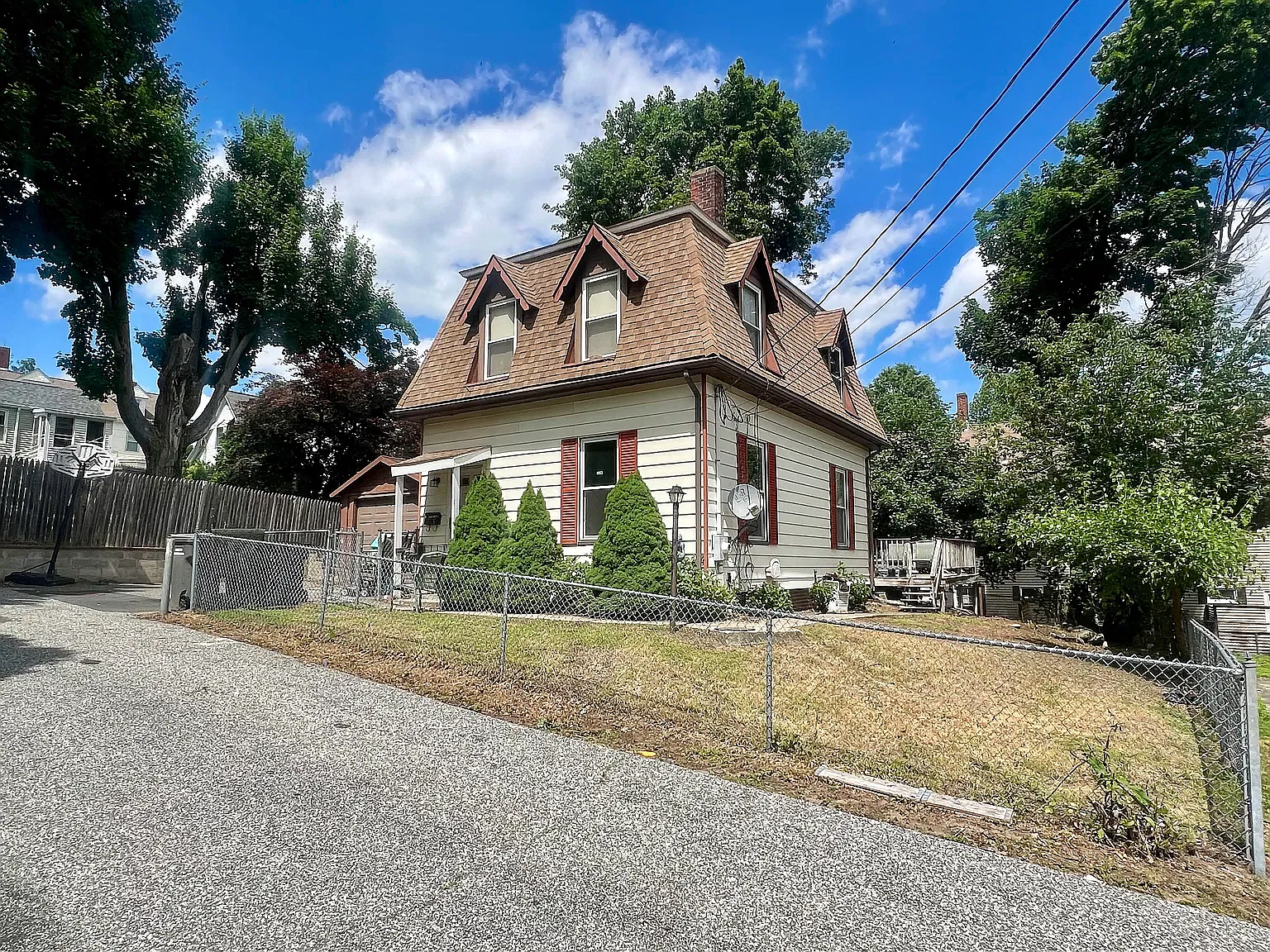 3 bed, $3,100 — Photo 2
