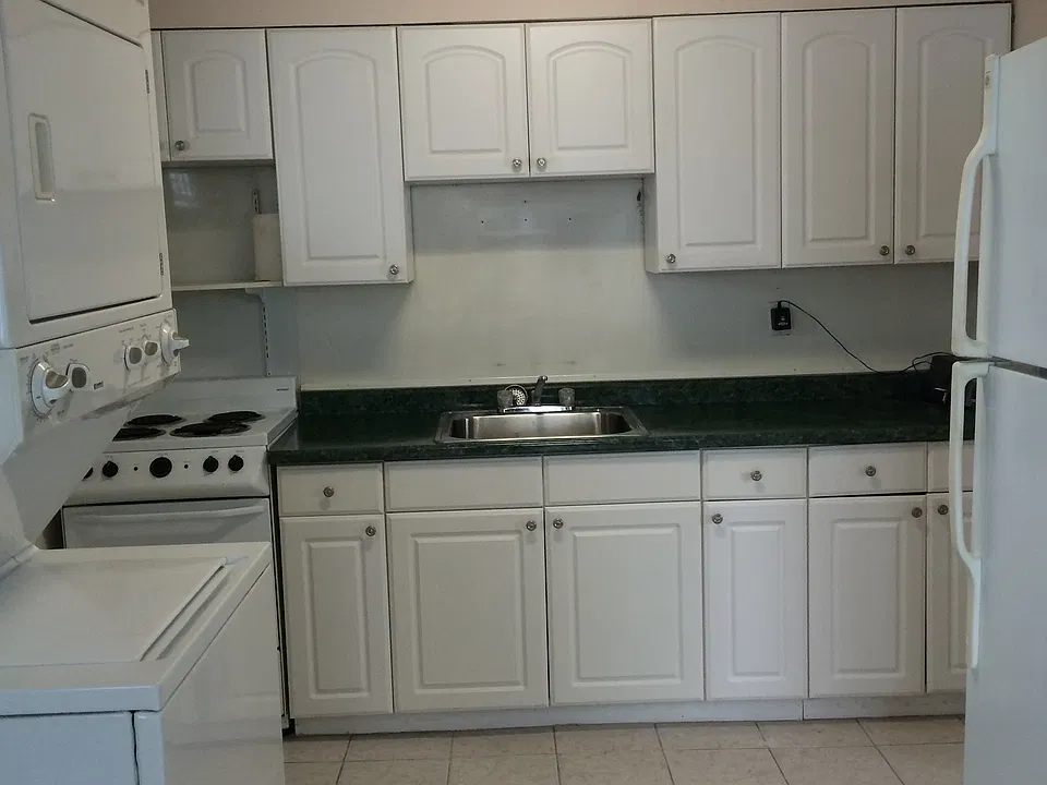 Downstairs kitchen