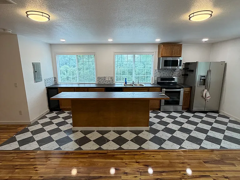 378 N Cleveland Ave #3 — Photo 3