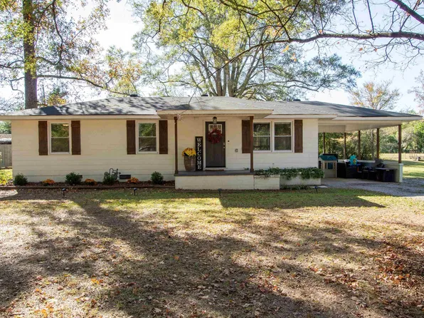 109 Mooney Rd, Columbiana, AL 35051
