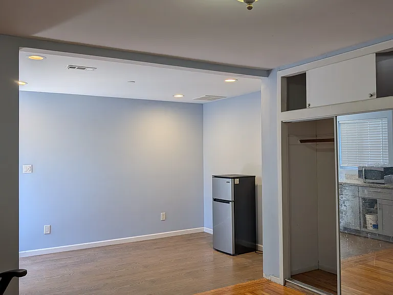 685 Carolina Ave #400 — Photo 7