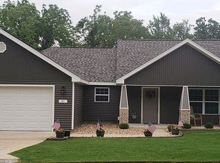 31 Valiant Cir, Bella Vista, AR 72715