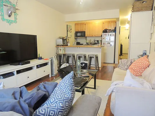 Rented by J Misrahi Realty Corp | media 22