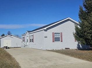 2675 Manatee Ct #42, Lapeer, MI