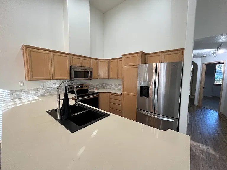 14314 SE Princeton Village Way — Photo 4