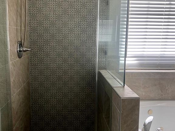 3rd image of 205 Mango St