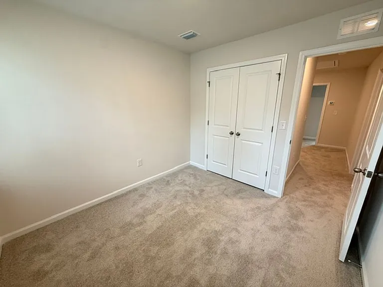 467 Martins Creek Blvd — Photo 17