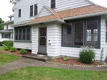1st image of 1112 N Winton Rd