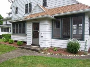 1112 N Winton Rd, Rochester, NY 14609