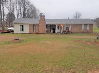 110 County Road 1120 W, Maud, TX 75567