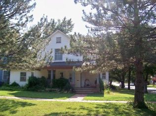 601 S Evergreen Ave, Chanute, KS 66720