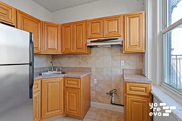 Rented by Yoreevo, LLC