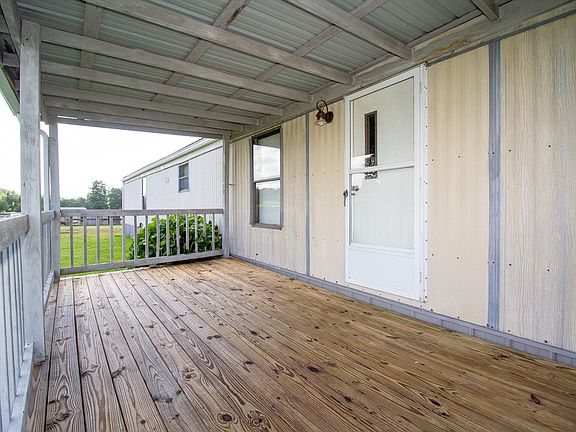 Front deck and front entrance