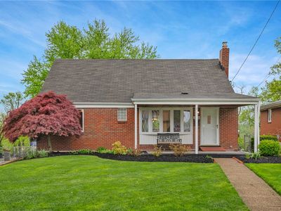 383 Collins Dr, Pittsburgh, PA, 15235