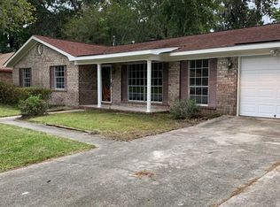 203 Leeds Gate Rd, Savannah, GA 31406