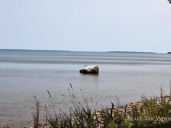 Mackinac Trl, Saint Ignace, MI 49781